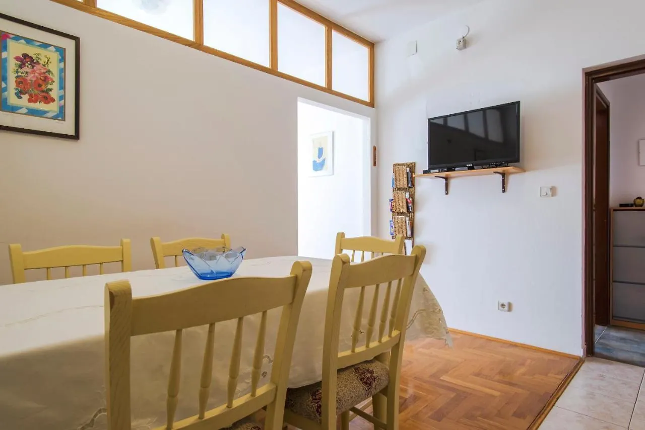 Apartment Sandra Pula Hırvatistan